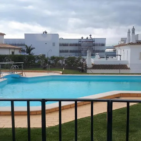 Great Flat With Front Pool View Apartamento Gale (Albufeira)